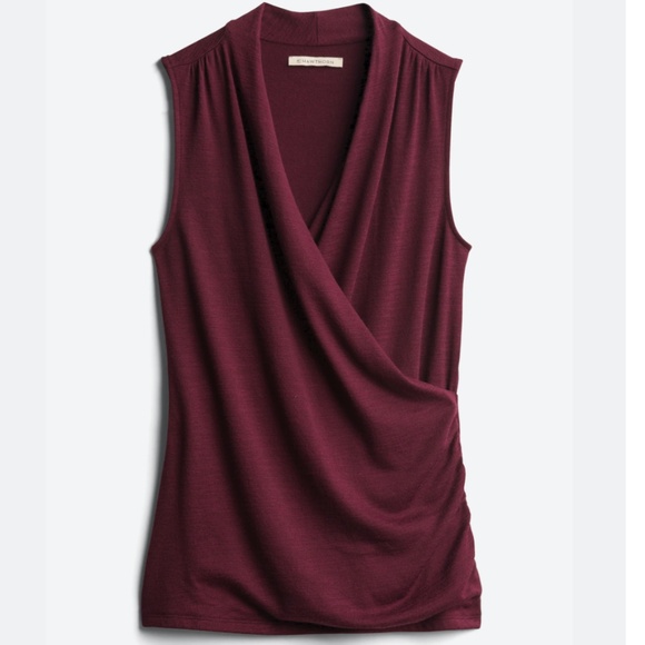 41 Hawthorn Women’s Benni Wrap Front Ruched Knit Top - Burgundy - Size Medium - Picture 5 of 11